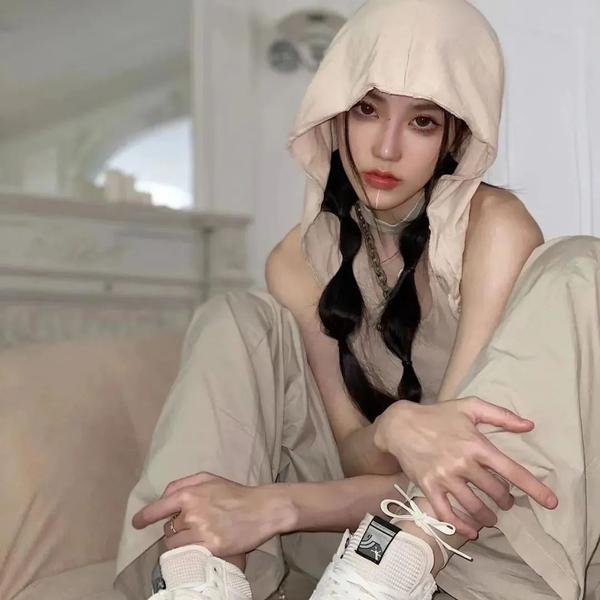 我想变成鸟，所以跳起来